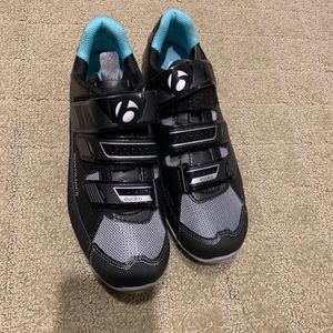 Cycle shoes